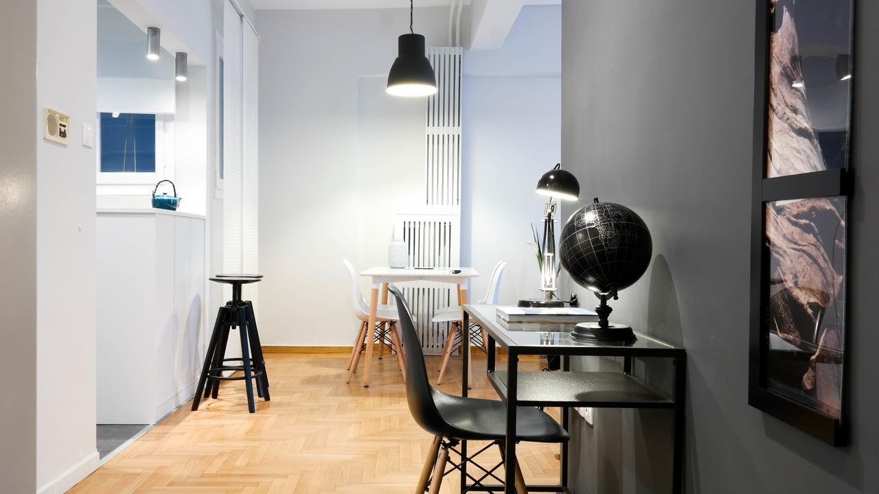 Appartement Modern Downtown Flat Near The Acropolis By Upstreet à Athènes Extérieur photo